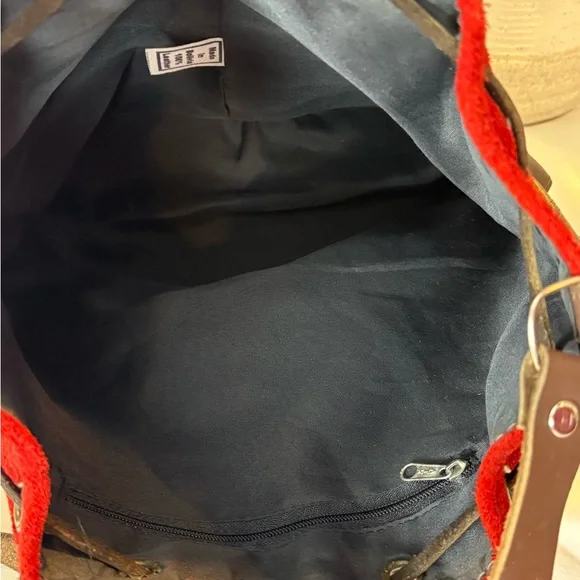 Vintage Manta Medallion Suede & Leather Bucket Bag - Picture 9 of 13